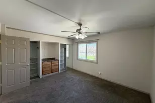 634 Robin Ct, Grayslake, IL 60030 - Photo 12