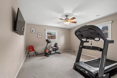 5255 Suffield Terrace, Skokie, IL 60077 - Photo 20