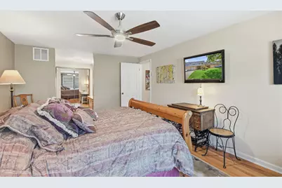 19W107 Avenue Normandy N, Oak Brook, IL 60523 - Photo 22