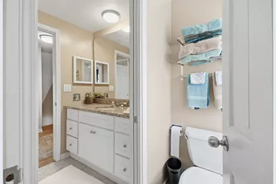 19W107 Avenue Normandy N, Oak Brook, IL 60523 - Photo 18