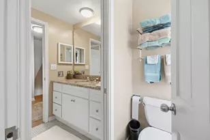 19W107 Ave Normandy N, Oak Brook, IL 60523 - Photo 18
