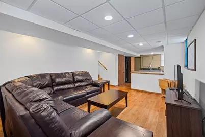 1852 Suffolk Avenue, Westchester, IL 60154 - Photo 12