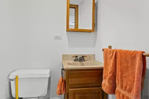 1852 Suffolk Ave, Westchester, IL 60154 - Photo 14