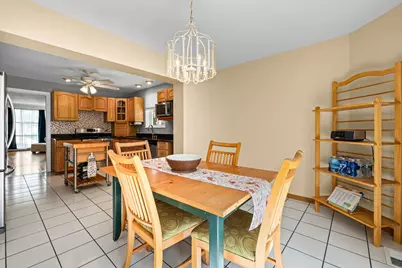 1852 Suffolk Avenue, Westchester, IL 60154 - Photo 10