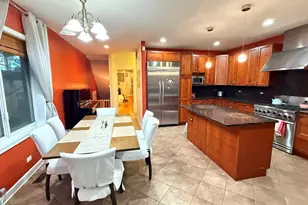 422 W 42nd Pl, Chicago, IL 60609 - Photo 18