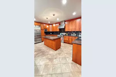 422 W 42nd Place, Chicago, IL 60609 - Photo 12