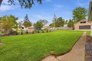 18347 Morris Ave, Homewood, IL 60430 - Photo 20