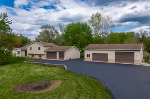 36851 N Kerwin Ln, Ingleside, IL 60041 - Photo 1
