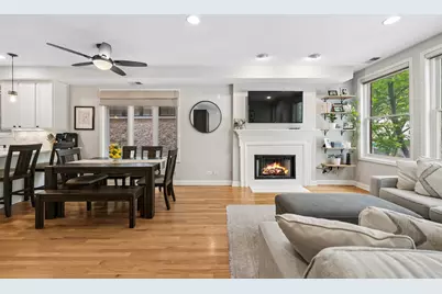3336 N Damen Avenue #2, Chicago, IL 60618 - Photo 4