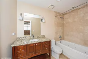 420 W Ontario St, Chicago, IL 60610 - Photo 6