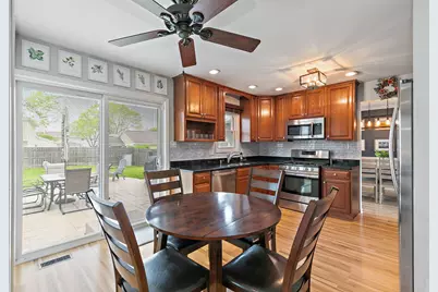 1041 N Cardinal Drive, Palatine, IL 60074 - Photo 12