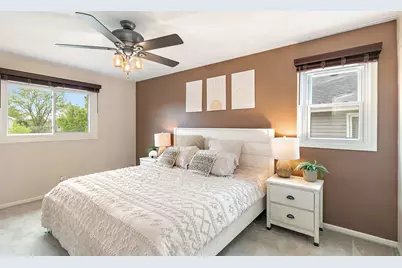 1041 N Cardinal Drive, Palatine, IL 60074 - Photo 18