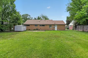 1125 Suffolk Ave, Westchester, IL 60154 - Photo 18