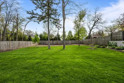 1541 Wilmot Road, Deerfield, IL 60015 - Photo 22