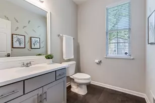 1612 Bur Oak Dr, Hoffman Estates, IL 60192 - Photo 20