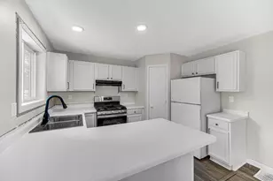 7192 E 2nd St, Sun River Terrace, IL 60964 - Photo 4