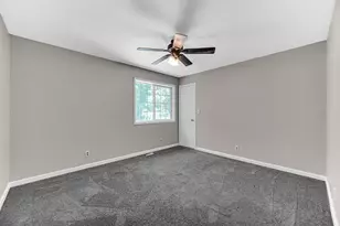 7192 E 2nd St, Sun River Terrace, IL 60964 - Photo 8