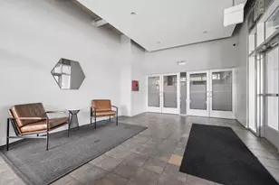 1610 W Fullerton Ave, Chicago, IL 60614 - Photo 2