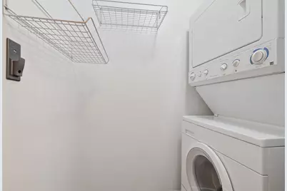 1610 W Fullerton Avenue #412, Chicago, IL 60614 - Photo 14