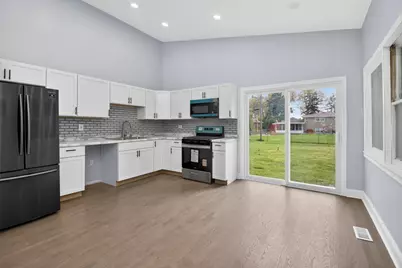 15 W 56th Street, Westmont, IL 60559 - Photo 4