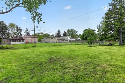 15 W 56th Street, Westmont, IL 60559 - Photo 12