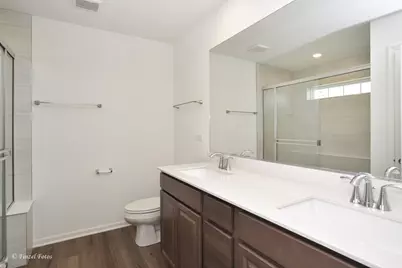 1163 White Oak Circle, Crystal Lake, IL 60012 - Photo 10