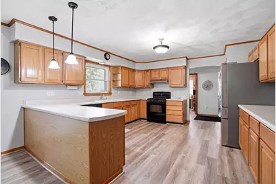315 Peach Street, Chebanse, IL 60922 - Photo 8