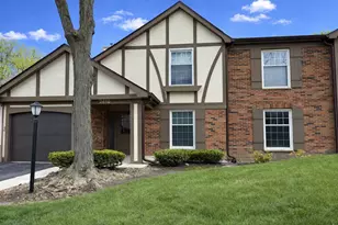 2610 Northampton Dr, Rolling Meadows, IL 60008 - Photo 1