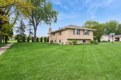 2481 Chatham Road, Aurora, IL 60506 - Photo 22