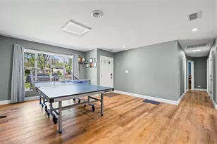 1011 Beverly Dr, Wheeling, IL 60090 - Photo 4