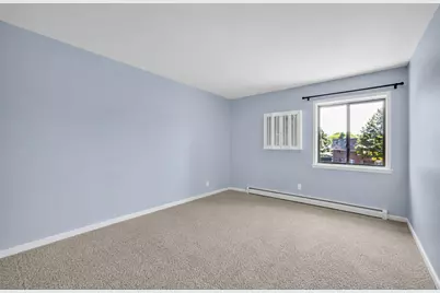 138 E Bailey Road #M, Naperville, IL 60565 - Photo 8