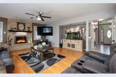 541 N 4th Avenue, Addison, IL 60101 - Photo 6