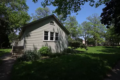 18 Belle Plaine Avenue, Park Ridge, IL 60068 - Photo 1