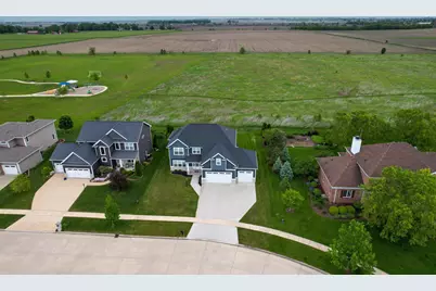 4804 Oakdale Drive, Champaign, IL 61822 - Photo 2