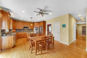 445 S Maple St, Itasca, IL 60143 - Photo 4