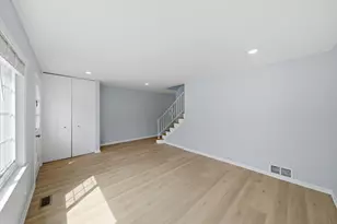 2138 Rugen Rd, Glenview, IL 60025 - Photo 14