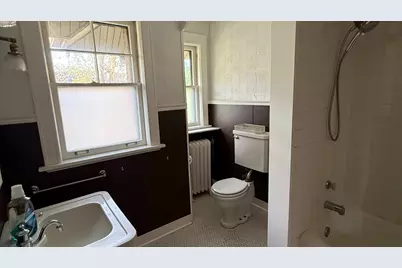 427 W Franklin Street, Wheaton, IL 60187 - Photo 12