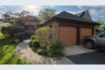 427 W Franklin Street, Wheaton, IL 60187 - Photo 16