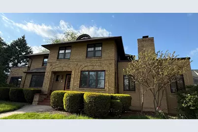 427 W Franklin Street, Wheaton, IL 60187 - Photo 1