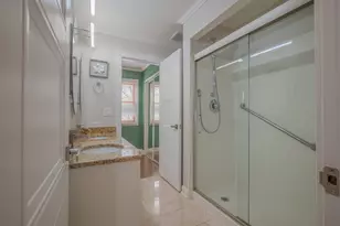 106 S Elroy Ave, Bartlett, IL 60103 - Photo 14