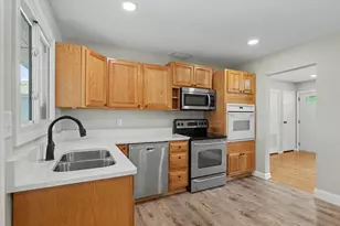 806 E Ethel St, Saint John, IL 61873 - Photo 8
