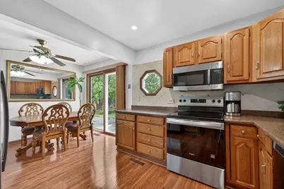849 Hemlock Drive, Sleepy Hollow, IL 60118 - Photo 12
