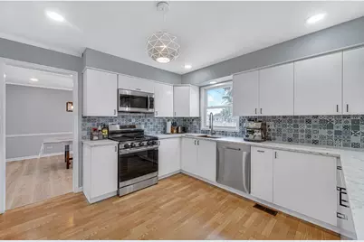 1623 W Bray Court, Arlington Heights, IL 60005 - Photo 10