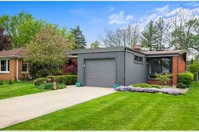 304 S Mount Prospect Road, Mount Prospect, IL 60056 - Photo 32