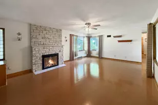 312 S Church St, Orangeville, IL 61060 - Photo 10