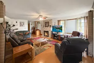 312 S Church St, Orangeville, IL 61060 - Photo 6