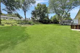 1411 Mark Dr, Freeport, IL 61032 - Photo 24