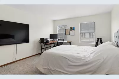 513 East Avenue #513, Streamwood, IL 60107 - Photo 14