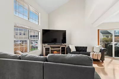 513 East Avenue #513, Streamwood, IL 60107 - Photo 6
