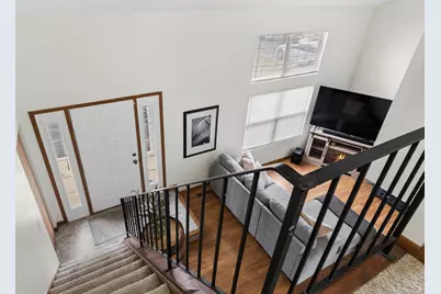 513 East Avenue #513, Streamwood, IL 60107 - Photo 4